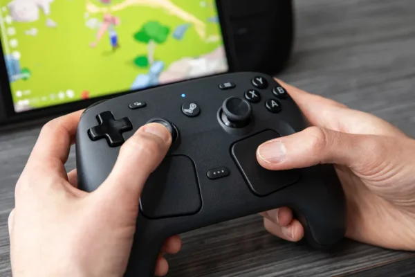 Aperta la prenotazione per il controller Steam!