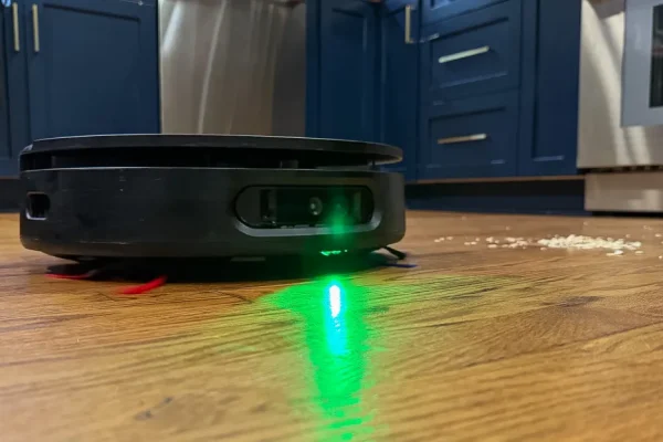 Dyson utilizza il motore di un altro per il suo aspirapolvere robotico