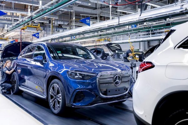 La Nuova Mercedes-Benz GLC Elettrica: Un’Avventura Che Inizia a Brema