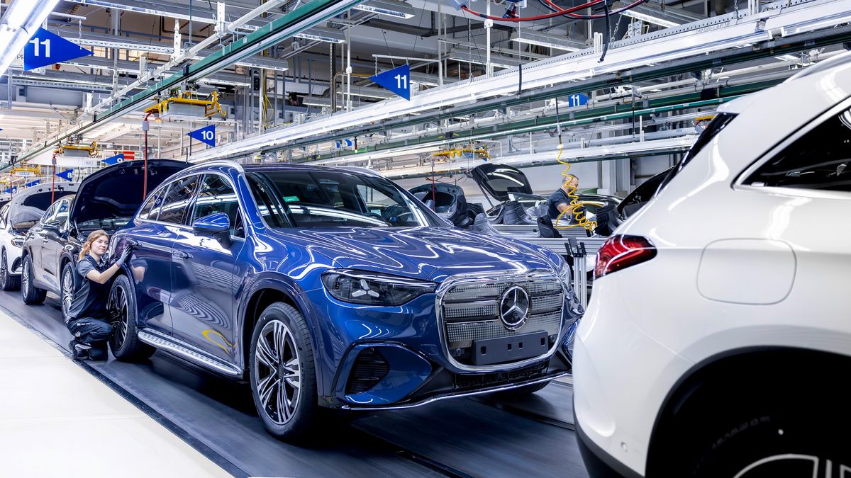 La Nuova Mercedes-Benz GLC Elettrica: Un’Avventura Che Inizia a Brema
