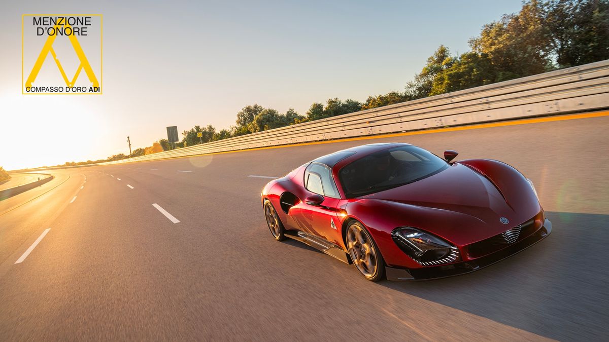 Alfa Romeo 33 Stradale: la “Bellezza Necessaria” Vince il Compasso d’Oro