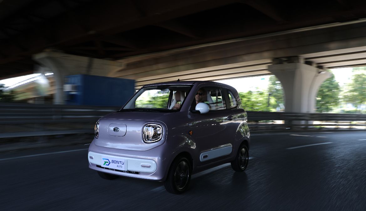 Minicar Elettriche Bontu: La Rivoluzione Economica Cinese inizia a Milano