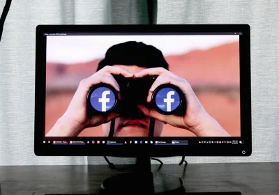 Le aziende di intelligenza artificiale e i broker di dati usano forme false per continuare a vendere le nostre informazioni