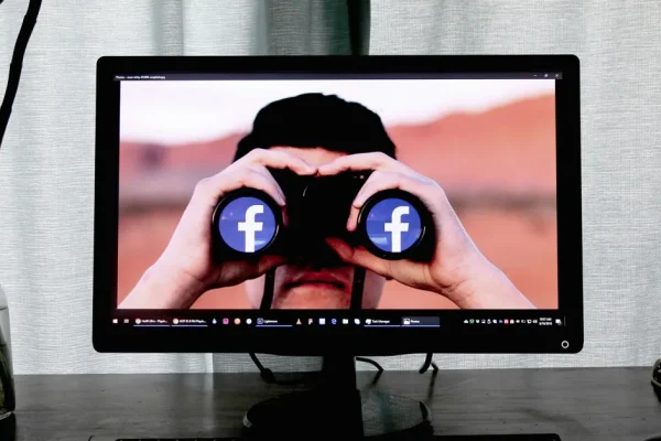 Le aziende di intelligenza artificiale e i broker di dati usano forme false per continuare a vendere le nostre informazioni