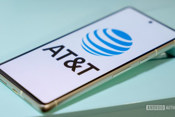 AT&T Introduce una Nuova Commissione Amministrativa per i Piani Prepagati