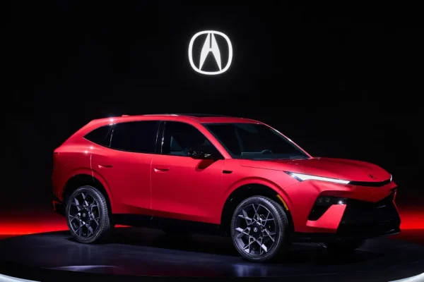 Il Futuro Ibrido di Honda: Scopri i Nuovi Prototipi di Accord e RDX