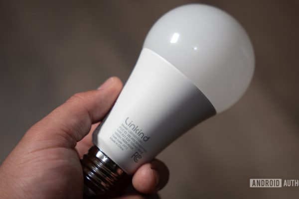 Google annuncia la risoluzione dei problemi con l’illuminazione RGB di Home