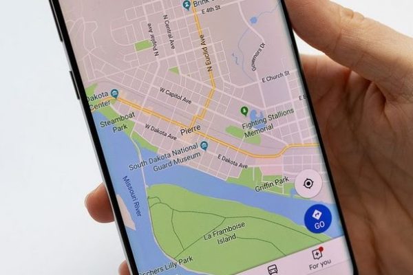 Guida pratica per trovare ogni luogo tramite comandi vocali con la nuova IA di Google Maps