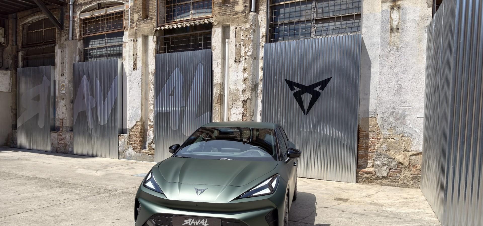 CUPRA Raval: il “go-kart” elettrico urbano che offre ampio spazio