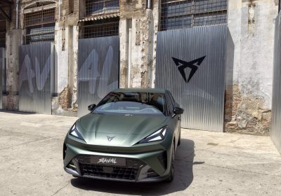 CUPRA Raval: il “go-kart” elettrico urbano che offre ampio spazio