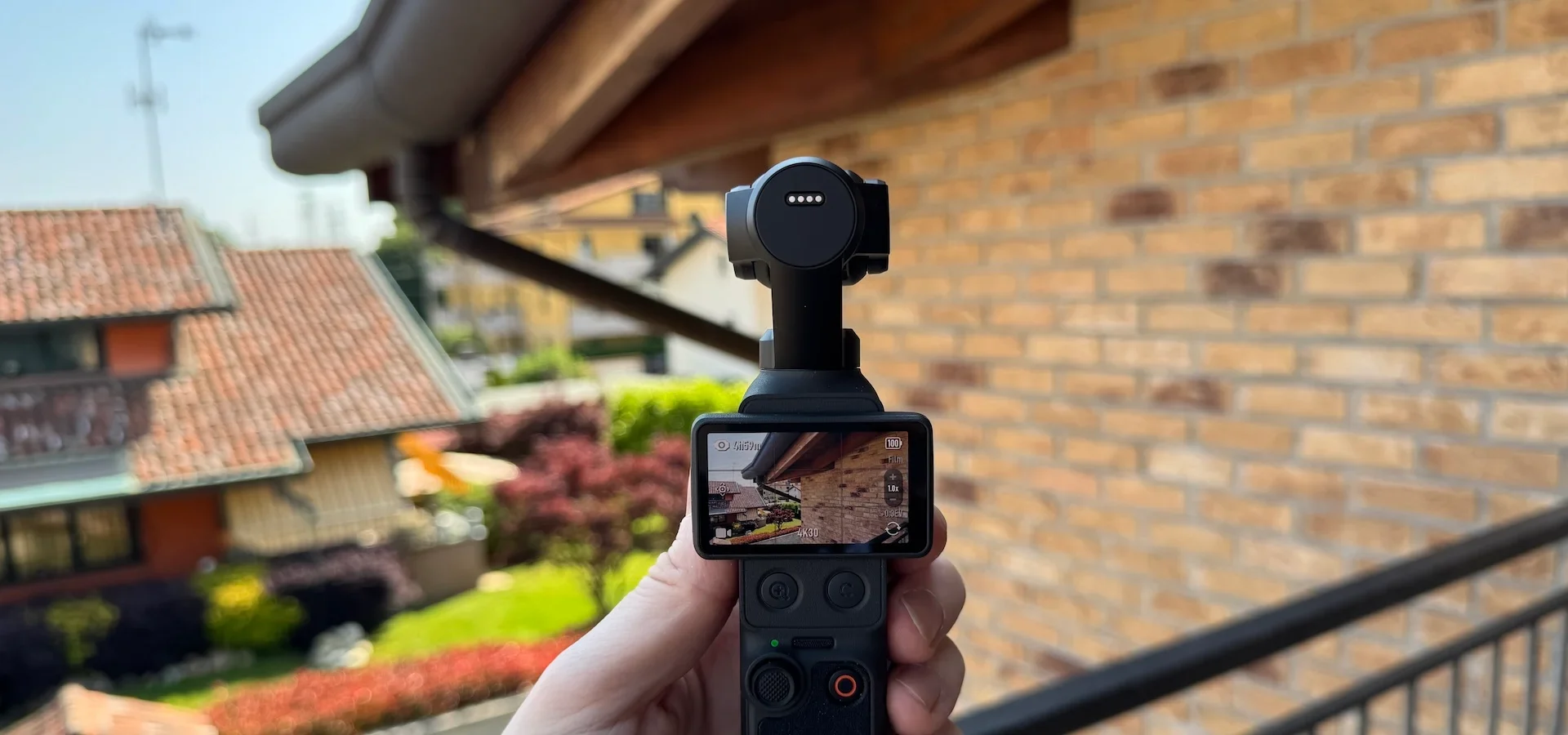Recensione DJI Osmo Pocket 4: La Compatta Ideale per i Creativi