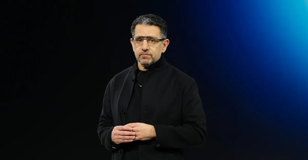 Panos Panay di Amazon svela i nuovi rumor sul telefono Fire
