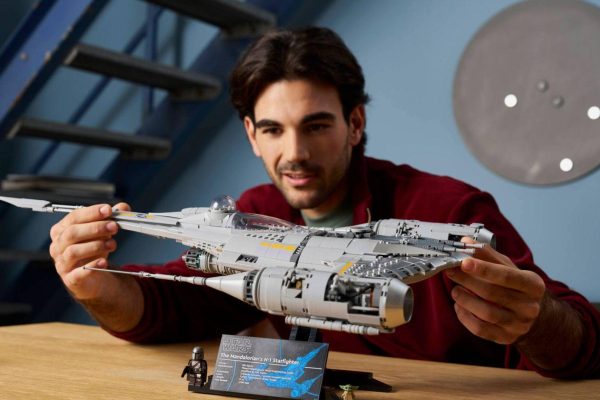 Scopri il Nuovo LEGO Mandalorian’s N-1 Starfighter Disponibile da Oggi!