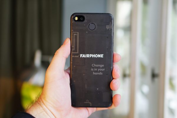 Fairphone interrompe il supporto per questo modello, ma gli aggiornamenti resteranno attivi