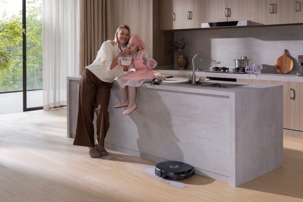 Festa della Mamma: Narwal Flow 2 e ECOVACS X11 OmniCyclone, i robot aspirapolvere top in offerta su Amazon