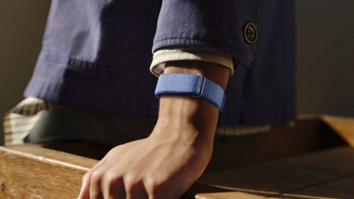 Fitbit Air: Batteria da una settimana e senza schermo a soli 99 euro!