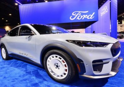 Ford potrebbe cedere parte dello stabilimento di Valencia a Geely: gli sviluppi da seguire