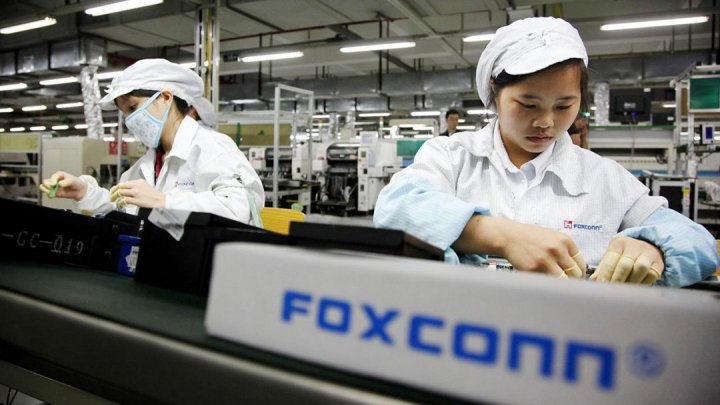 Foxconn Svela un Attacco Shock: Rubati 8 TB di Dati Sensibili dei Giganti Tech!