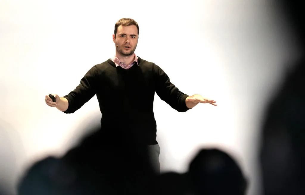 Andrej Karpathy, co-fondatore di OpenAI, entra nel team di pre-addestramento di Anthropic