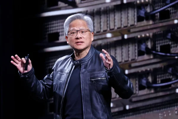 Jensen Huang annuncia una nuova opportunità da 200 miliardi di dollari per Nvidia