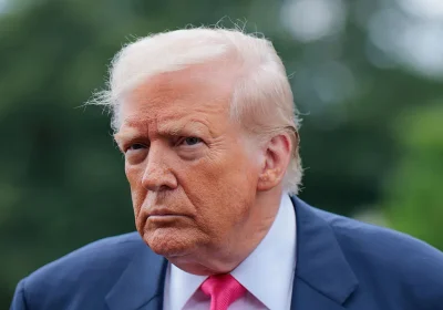 Trump rinvia l’ordine esecutivo sulla sicurezza dell’AI: “Non voglio ostacolare il progresso”