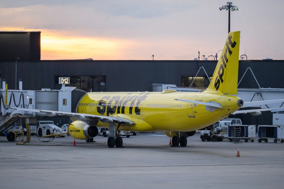 Un TikToker raccoglie pledges per acquistare Spirit Airlines dopo il suo improvviso crollo!
