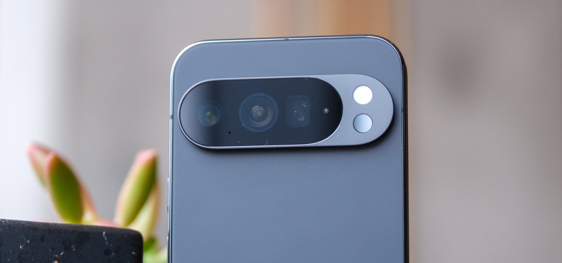 Pixel 11 Pro e Pro XL: Rivelati Nuovi Dettagli su Fotocamere Potenziate e RGB ‘Pixel Glow’