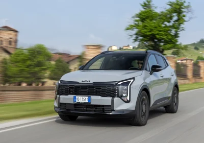 Kia Sportage Tri-Fuel: risparmia con l’ibrido e il GPL!