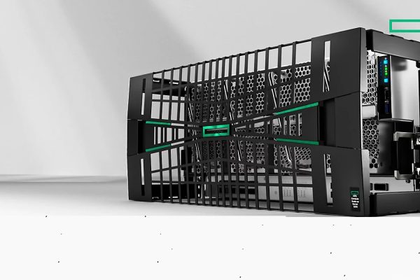 HPE Compute Scale-up Server 3250: Fino a 64 TB di RAM per Ottimizzare i Database In-Memory