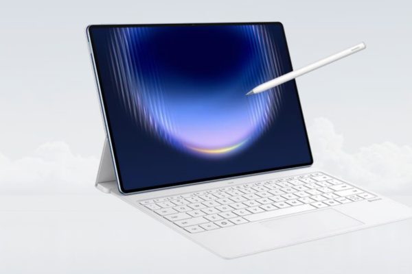 Questo tablet Android è così sottile che il tuo telefono sembrerà ingombrante