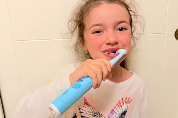 Spazzolino Elettrico Oral-B iO Kids: Trasforma il Momento del Lavaggio dei Denti in un Gioco Divertente!