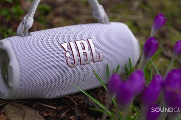 Risparmia $50 sull’incredibile speaker Bluetooth JBL Charge 6!