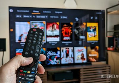 Netflix sperimenta una nuova ricerca vocale con intelligenza artificiale negli Stati Uniti