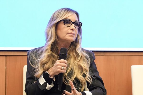 Rete Digitale: Asstel Sostiene gli Investimenti per il Futuro
