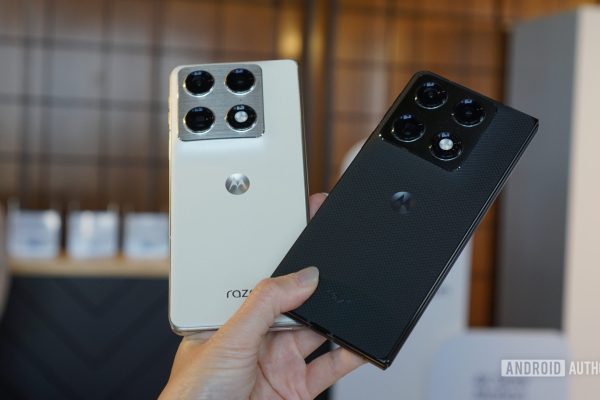 Preparati, USA: il nuovo rivale pieghevole di Motorola sta arrivando!