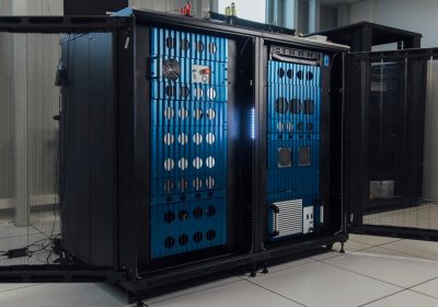 OVHcloud Integra il Computer Fotonico Quandela Belenos nella Sua Innovativa Piattaforma Quantistica