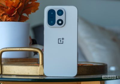 OnePlus 16: Potenza da 9.000mAh, Telecamera da 200MP e Novità Imperdibili