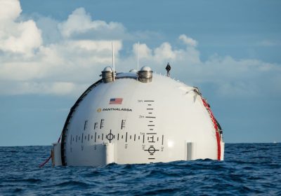 Panthalassa: la rivoluzione di Thiel per energia sostenibile dalle onde e datacenter AI in mare aperto