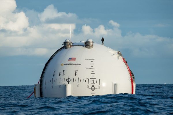 Panthalassa: la rivoluzione di Thiel per energia sostenibile dalle onde e datacenter AI in mare aperto