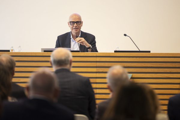 Sovranità Digitale e PA: il Decalogo di Csi Piemonte per Guidare le Scelte Strategiche