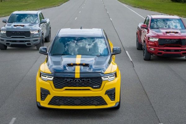 Ram lancia il nuovo Rumble Bee: potente motore V8 fino a 777 CV!