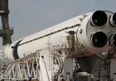 Roscosmos lancia il razzo spaziale Soyuz-5 per una storica missione di test suborbitale