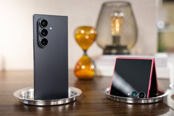 Regali per la Festa della Mamma: Samsung sconta di 400$ il Galaxy Z Fold 7!