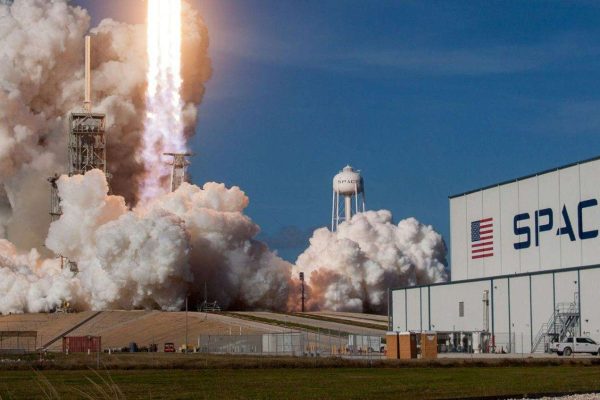 SpaceX Rivela i Piani per l’IPO e i Risultati Finanziari!