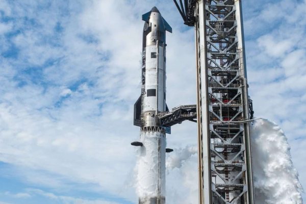 SpaceX Rivela la Completamento di Starship V3 e Svela la Data di Lancio
