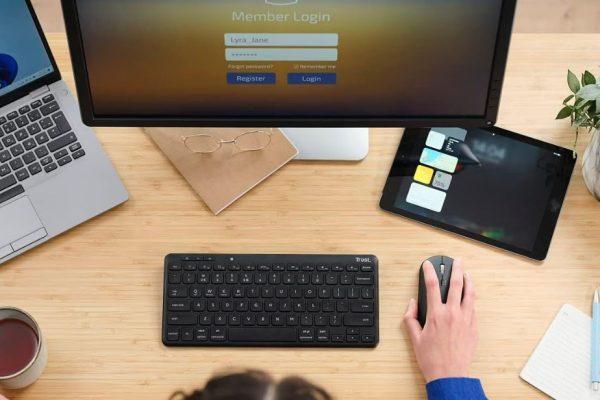 Guida pratica per ottimizzare la produttività di iPad e iPhone con mouse e tastiera