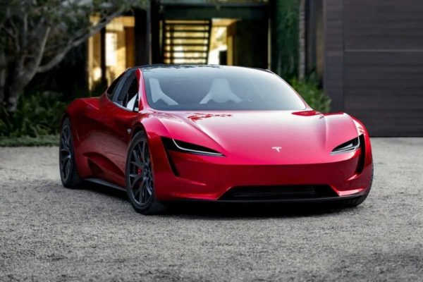 Nuova Tesla Roadster: Svelato il Logo della Rivoluzione Elettrica!