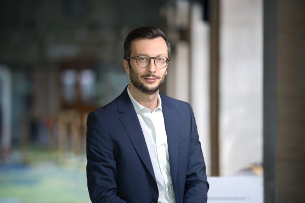 Fastweb e Vodafone: Calo delle Entrate nel Primo Trimestre