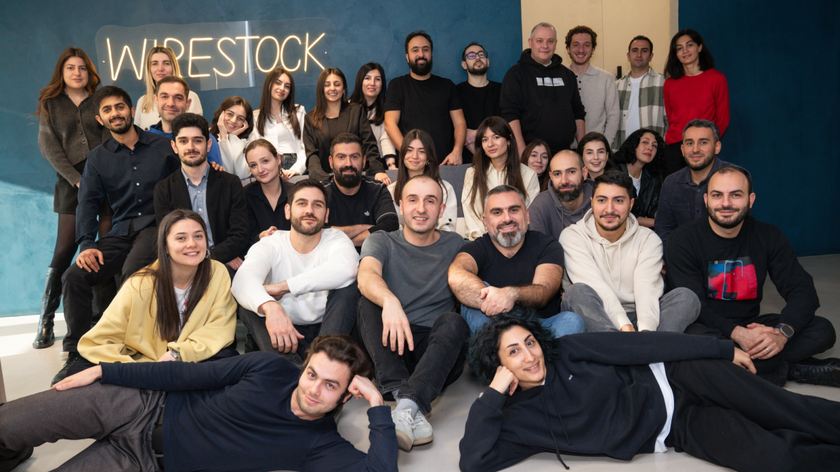 Wirestock raccoglie 23 milioni di dollari per fornire dati multimodali creativi ai laboratori di intelligenza artificiale