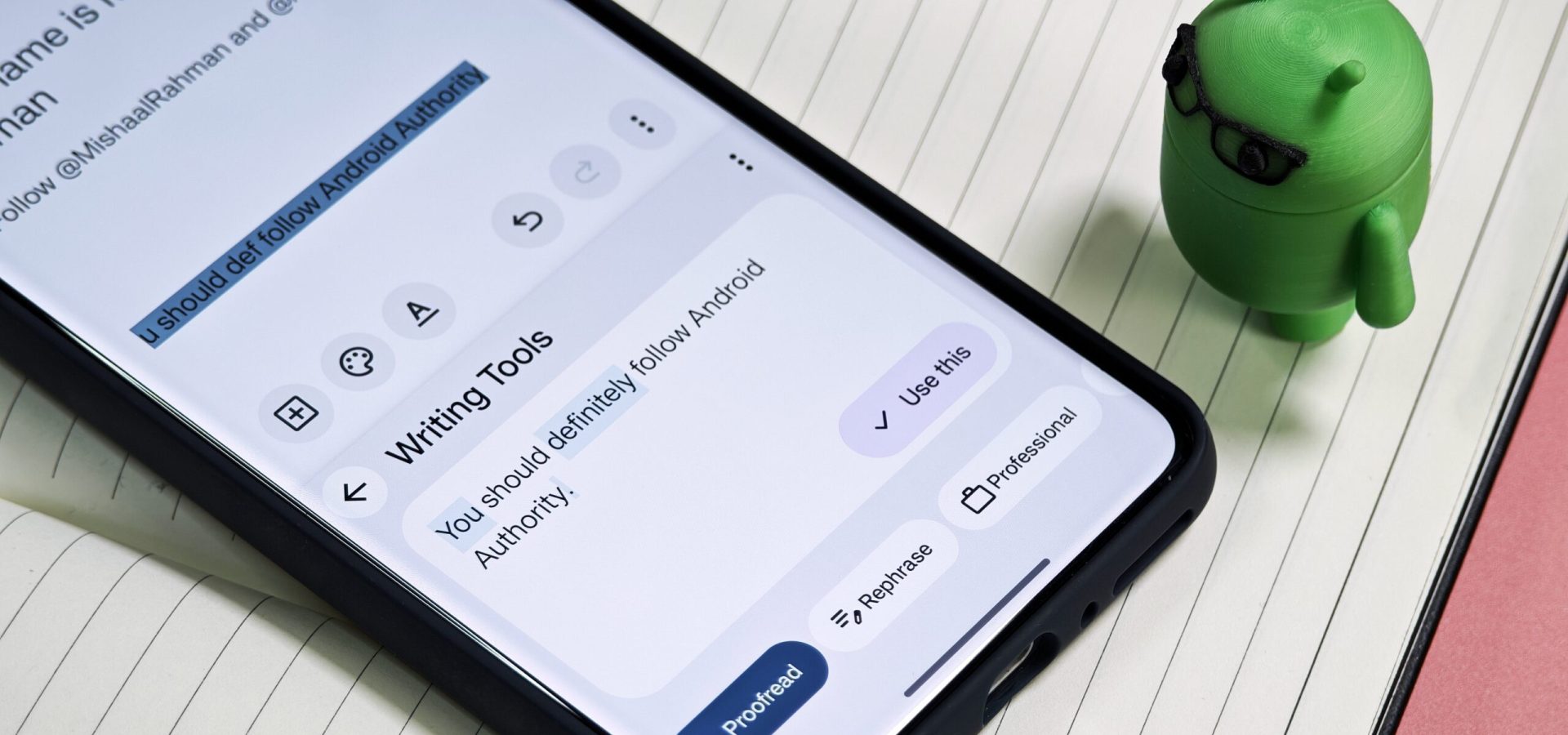 Gboard potrebbe utilizzare i tuoi screenshot e messaggi per generare risposte più intelligenti!